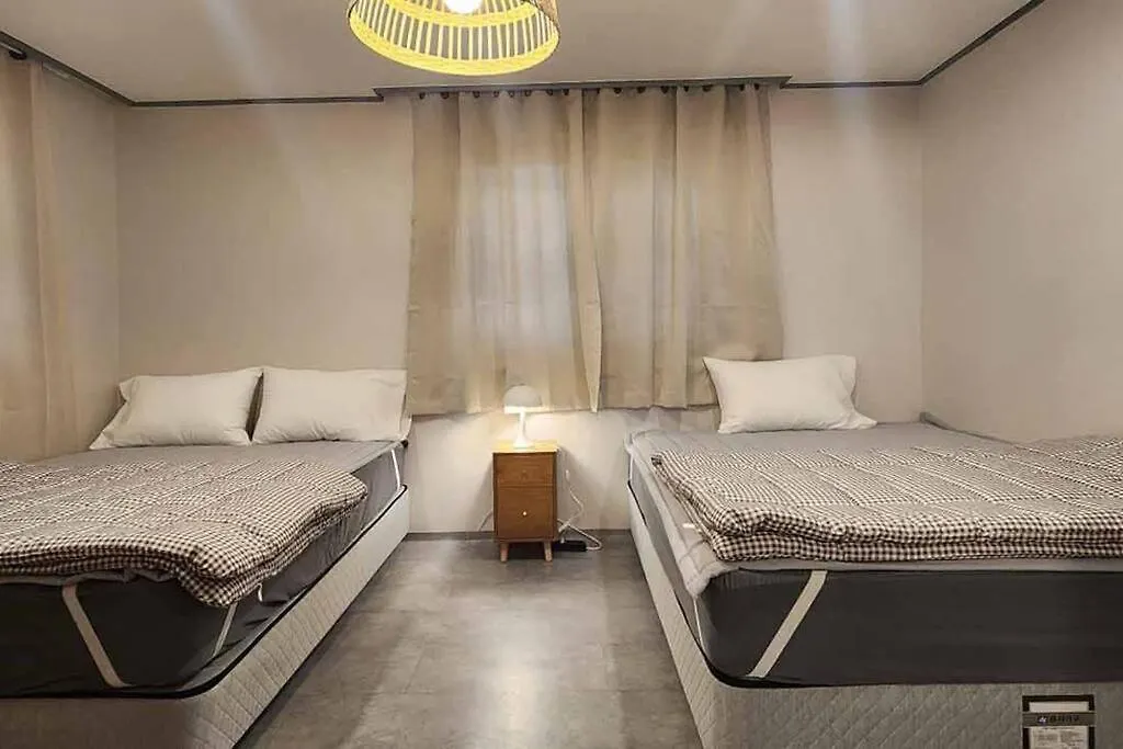Ferienwohnung B-5 Hongdae Art House Seoul Apartment